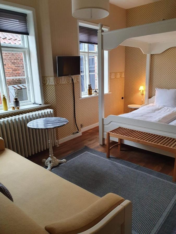 Den Gamle Arrest Bed & Breakfast Ribe Dış mekan fotoğraf